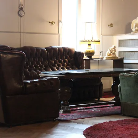 Berliner Hof ホテル 3*