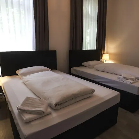 מלון Berliner Hof