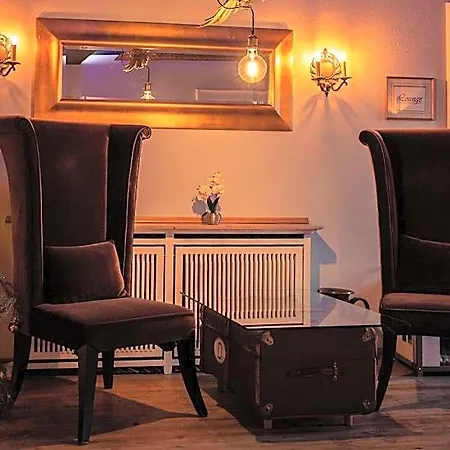 Berliner Hof 3* רמשייד