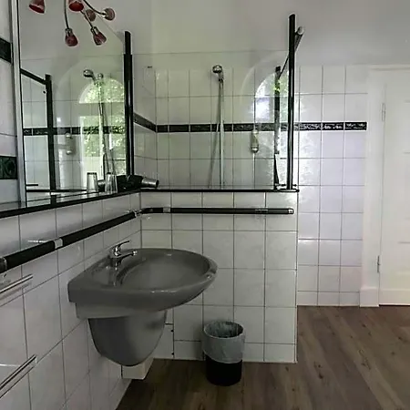 Berliner Hof מלון 3*