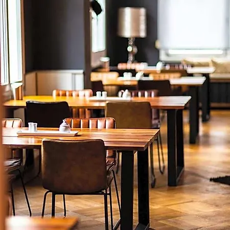 Berliner Hof מלון 3*